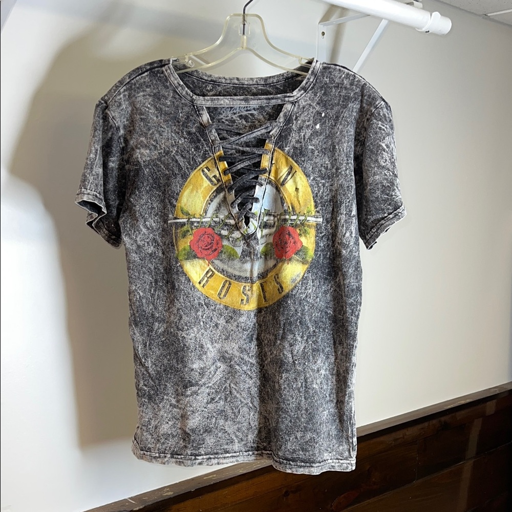 Bravado‎ Black Lace-Up Guns ‘N Roses Graphic Tee- M